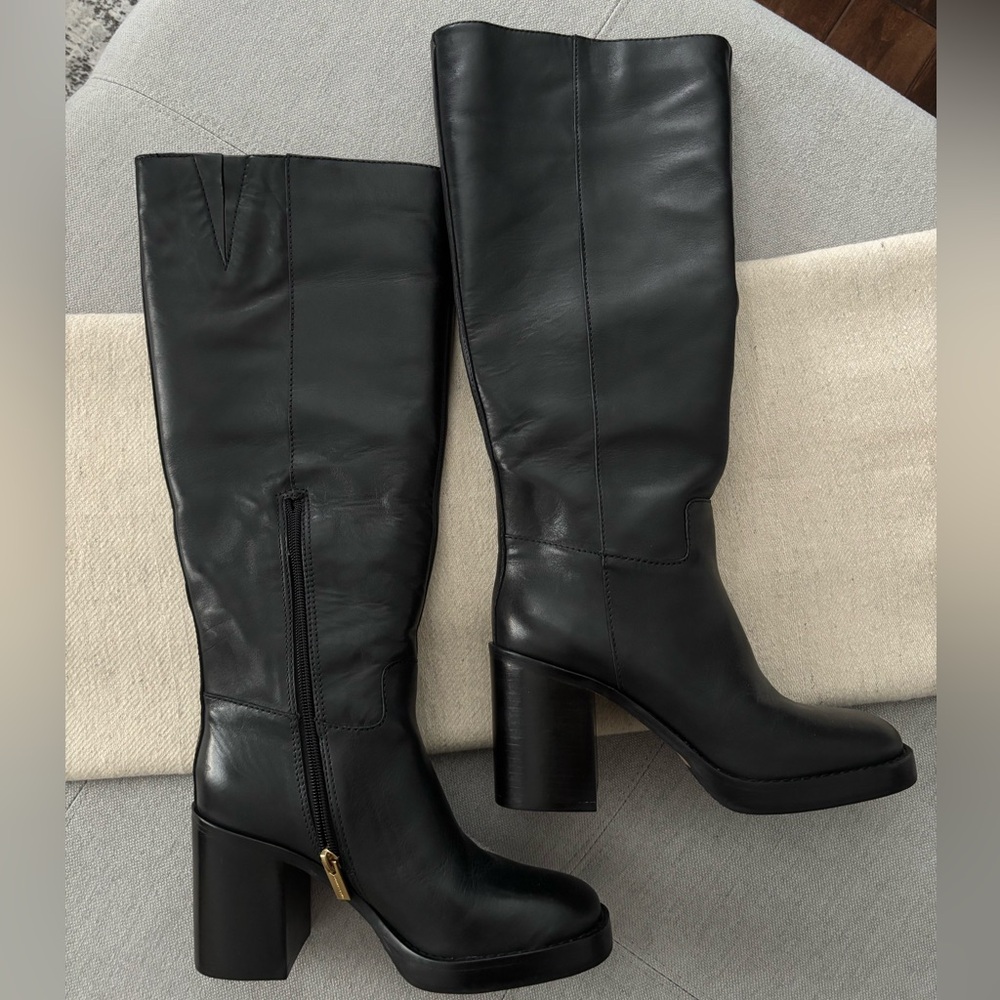 NWOT Vince Camuto Black Leather Heeled Boots - wide calf size 7
